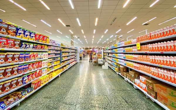 Food aisle supermarket